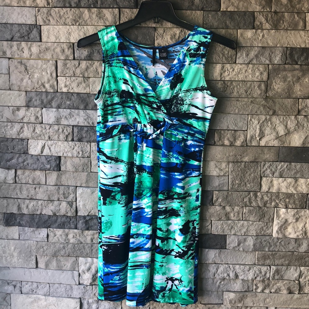 New Directions Sleeveless Dress